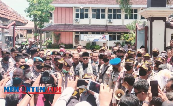 Evaluasi Empat Tahun Kepemimpinan Bupati Pamekasan, Elemen Masyarakat Sampaikan Dugaan Korupsi hingga Kekecewaan Petani Tembakau