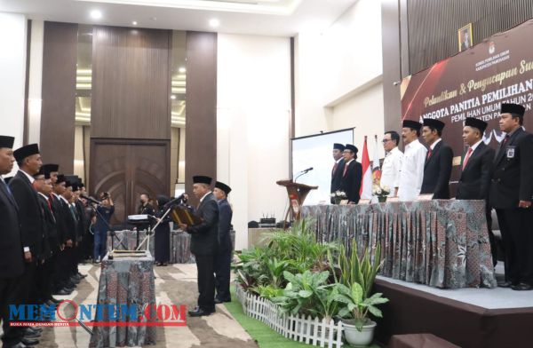 Bupati Baddrut Tamam Ikuti Prosesi Pelantikan 65 Anggota PPK Pamekasan