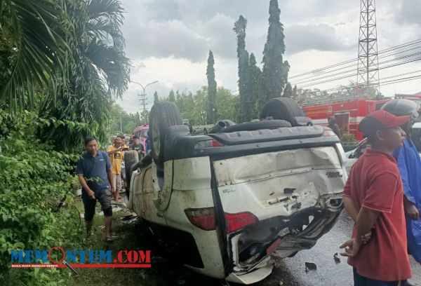 Laka Tunggal Tabrak Pot Pembatas Jalan di Panglegur Pamekasan, Sopir Pajero Meregang Nyawa