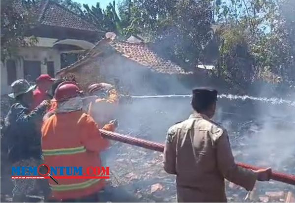 Rumah Warga di Palengaan Pamekasan